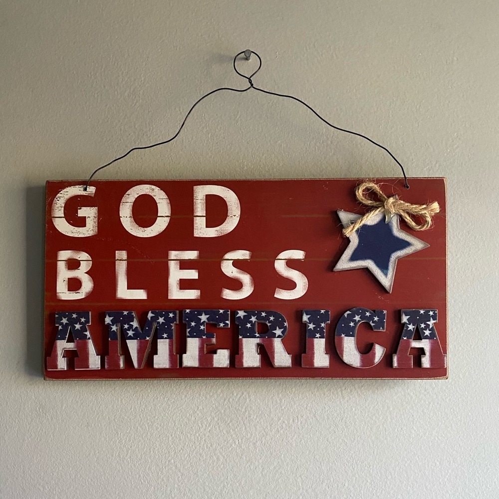 Rustic Wooden “God Bless America” Sign